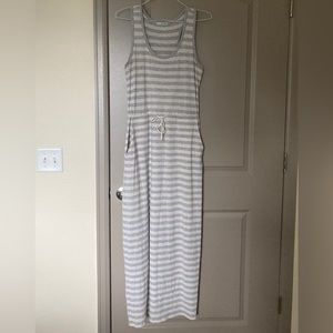 Stretchy maxi dress